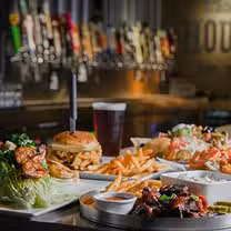 Una foto del restaurante The Brew Brothers Taphouse - Tropicana Laughlin