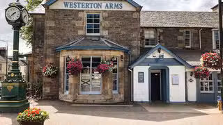 Una foto del restaurante The Westerton Arms