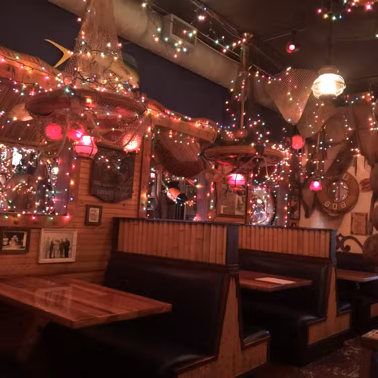 Interior - The Galley, Santa Monica, CA