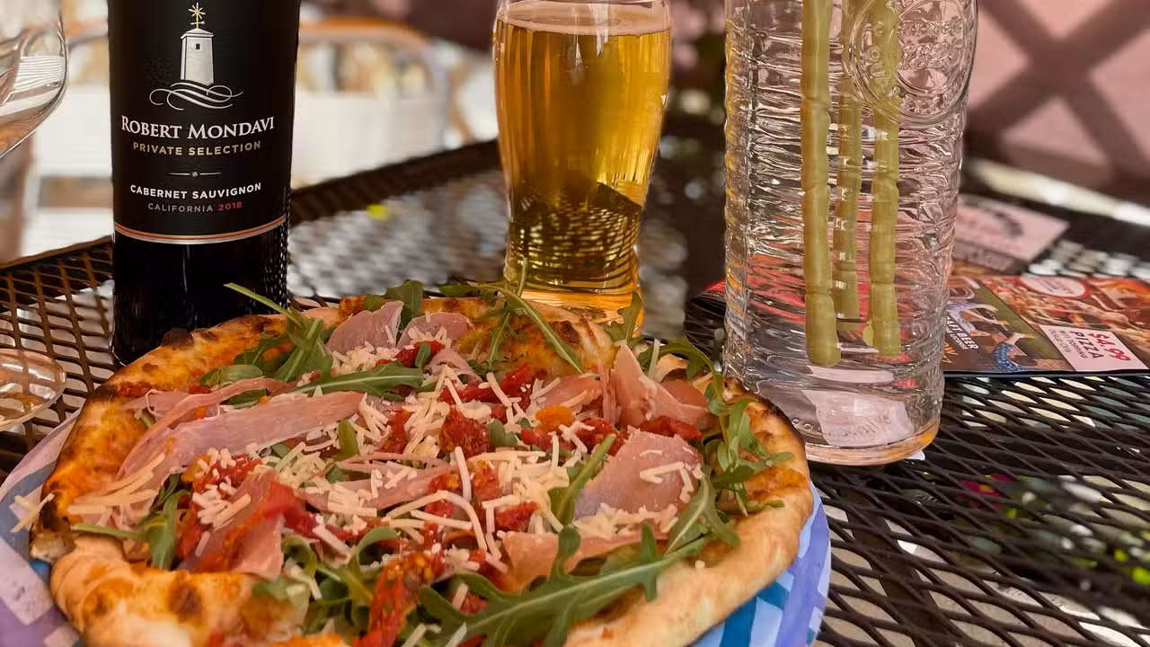 Pizza Pazza Woodfired Pizza, Burbank, CA