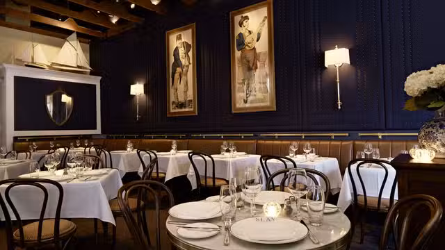 Een van Slay Steak & Fish House restaurant