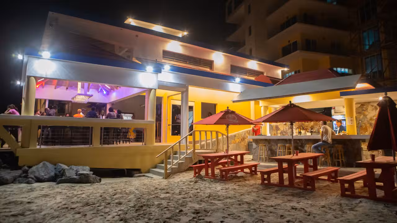 Buitenkant - Quito's Gazebo, Tortola West, Tortola