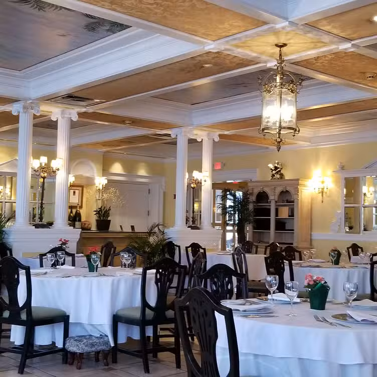 Interior - Palm Court at the Carltun, East Meadow, NY