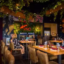 A photo of Bacco Italian and Wine Bar restaurant