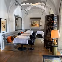 A photo of Serpent à Plume restaurant