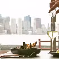 A photo of Harborside Grill at Hyatt Boston Harbor restaurant