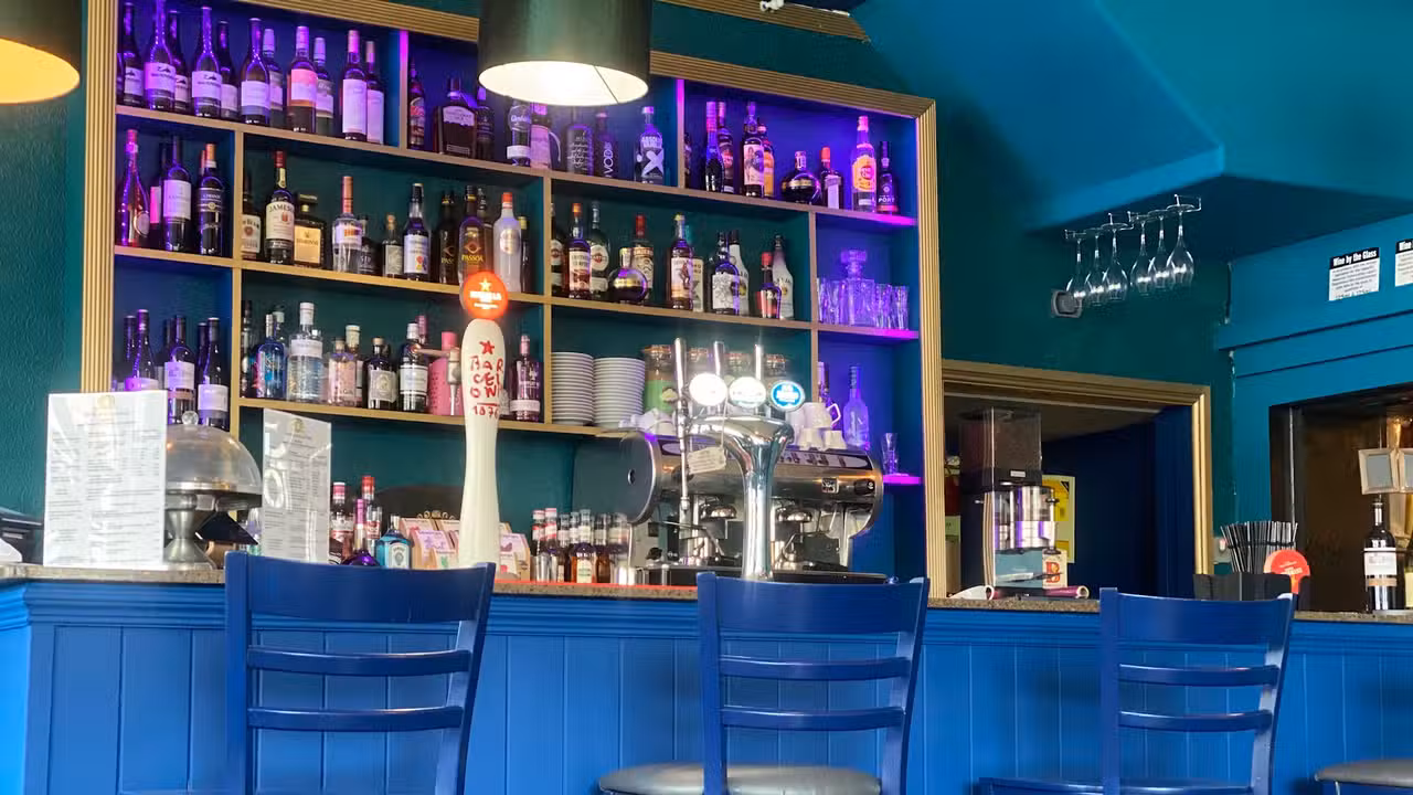 內部 - The Peacock Lounge - Permanently Closed，ConwyRhos-on-Sea