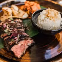 Una foto del restaurante Lineage Maui