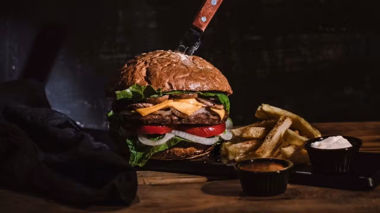 Eten - Lumberjack's Bar and Grill, Victoria, BC