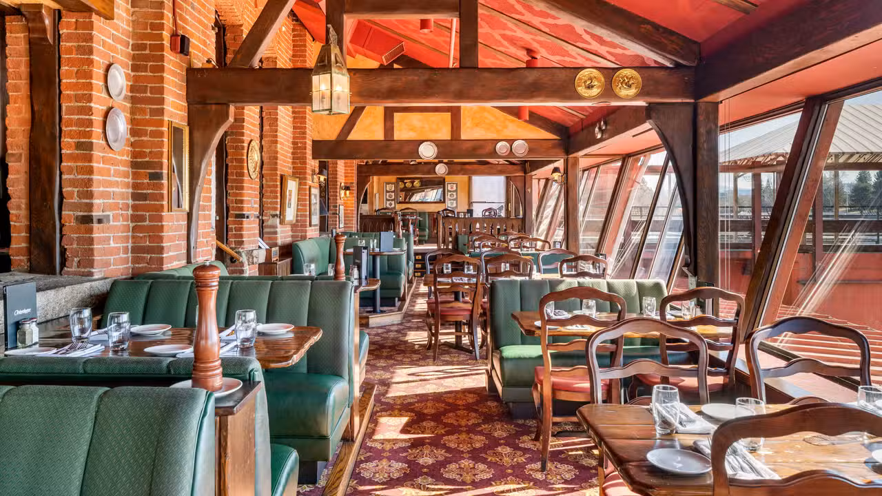 Interior - Clinkerdagger, Spokane, WA