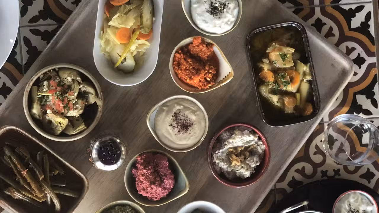 Comida - TURKA - Cafe l Meze l Bar, Crows Nest, AU-NSW