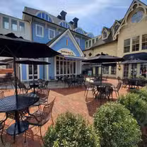 A photo of Johnny's Bar & Grille restaurant