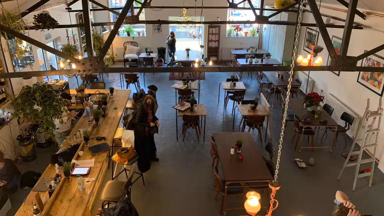 Interior - Arte e pasta, London, 