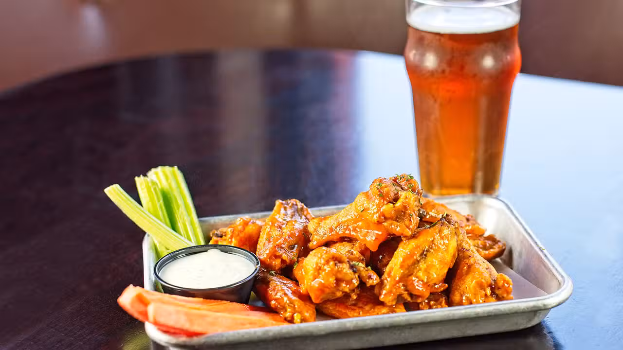Comida - The Greyhound Bar and Grill - Glendale, Glendale, CA