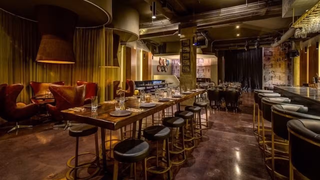 Interior - The Venue, Los Angeles, CA