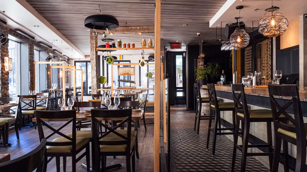 Intérieur - Bistro Hortus, Québec, QC