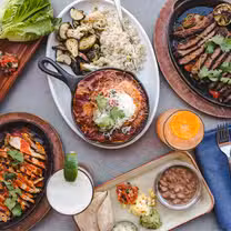 A photo of Blanco Cocina + Cantina - Oak Brook restaurant