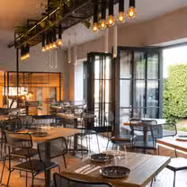 A photo of Moma Restaurant restaurant