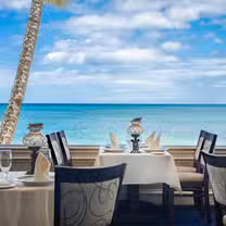 Une photo du restaurant Michel's at the Colony Surf