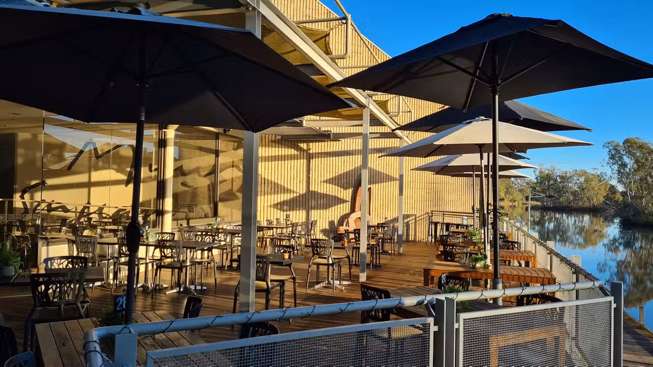The Deck  - Munro & Sargeant Cafe, Benalla, AU-VIC