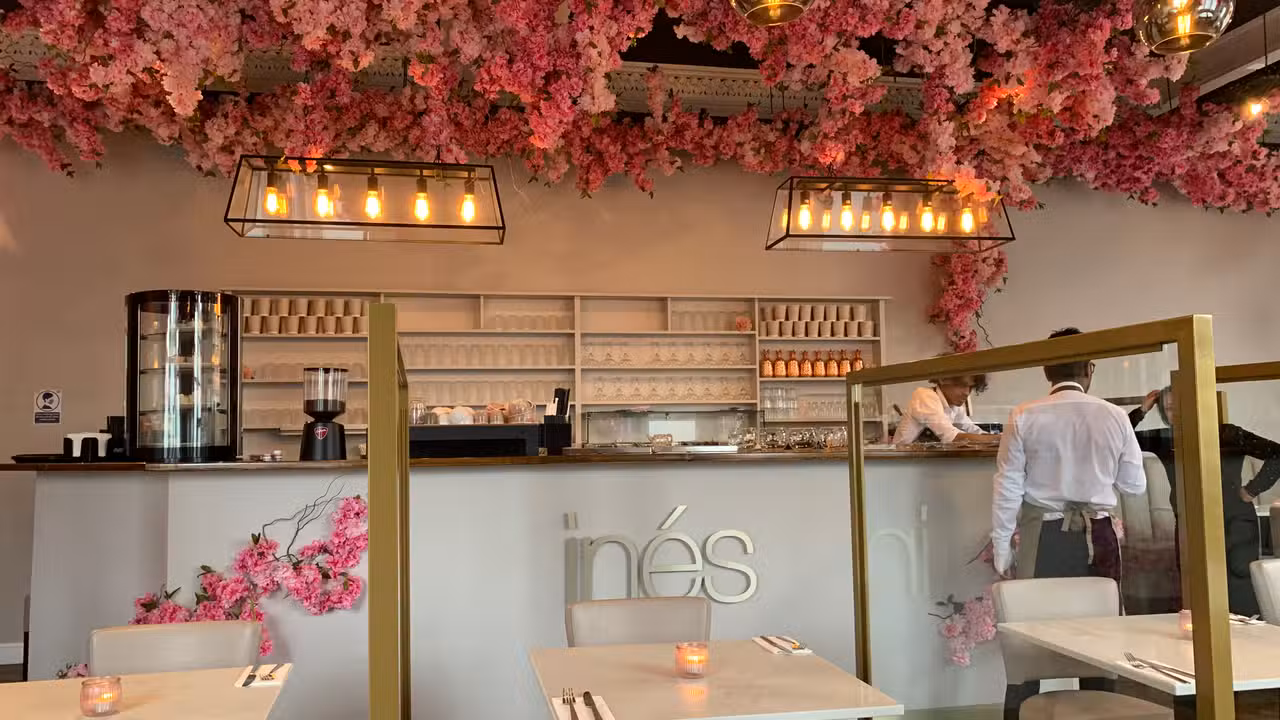 Interior - Ines Cafe & Restaurant, Birmingham, England
