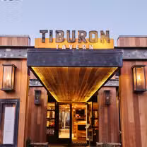 A photo of Tiburon Tavern restaurant