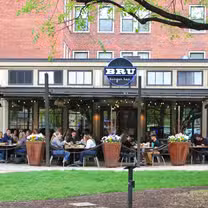Una foto del restaurante Bru Burger Bar - Indy