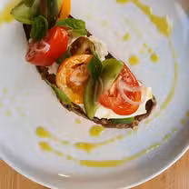 A photo of Crudo Restaurant restaurant