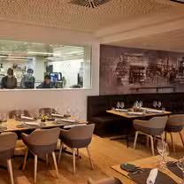 A photo of Restaurant Löwe im Kasino Leverkusen /// Bayer Gastronomie restaurant