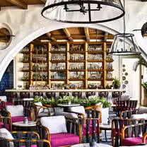 Una foto del restaurante Maximón