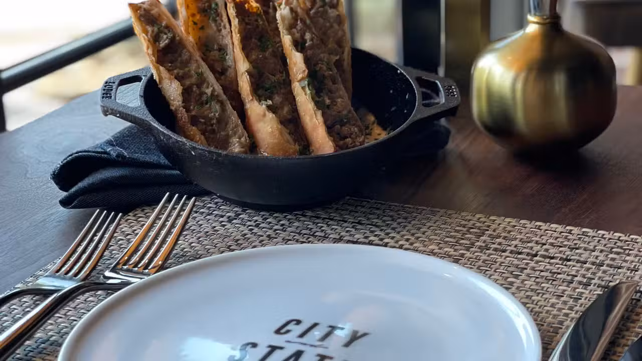 食物 - City & State – Bar | Restaurant | Rooftop，OKOklahoma City