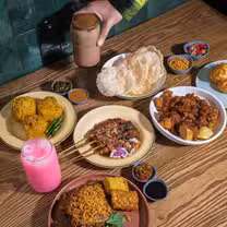 A photo of Ayam Penyet Ria - Preston restaurant