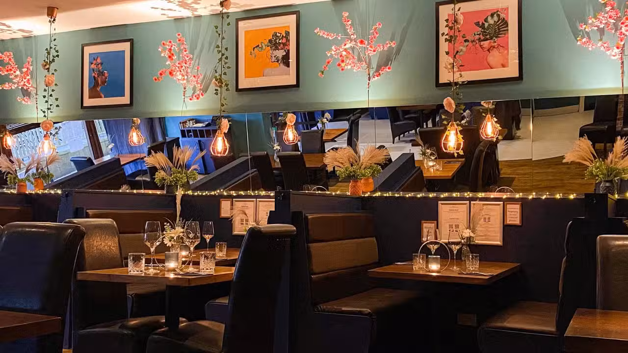 Binnenkant - The Square Bar and Restaurant (West End), Glasgow, 