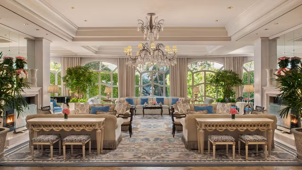 Innen - The Living Room at The Peninsula Beverly Hills, Beverly Hills, CA