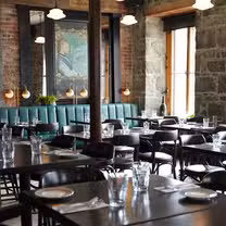 Een foto van restaurant Louise Taverne & Bar à Vin