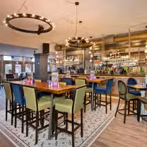 Een foto van restaurant Slug & Lettuce Waterside Sale