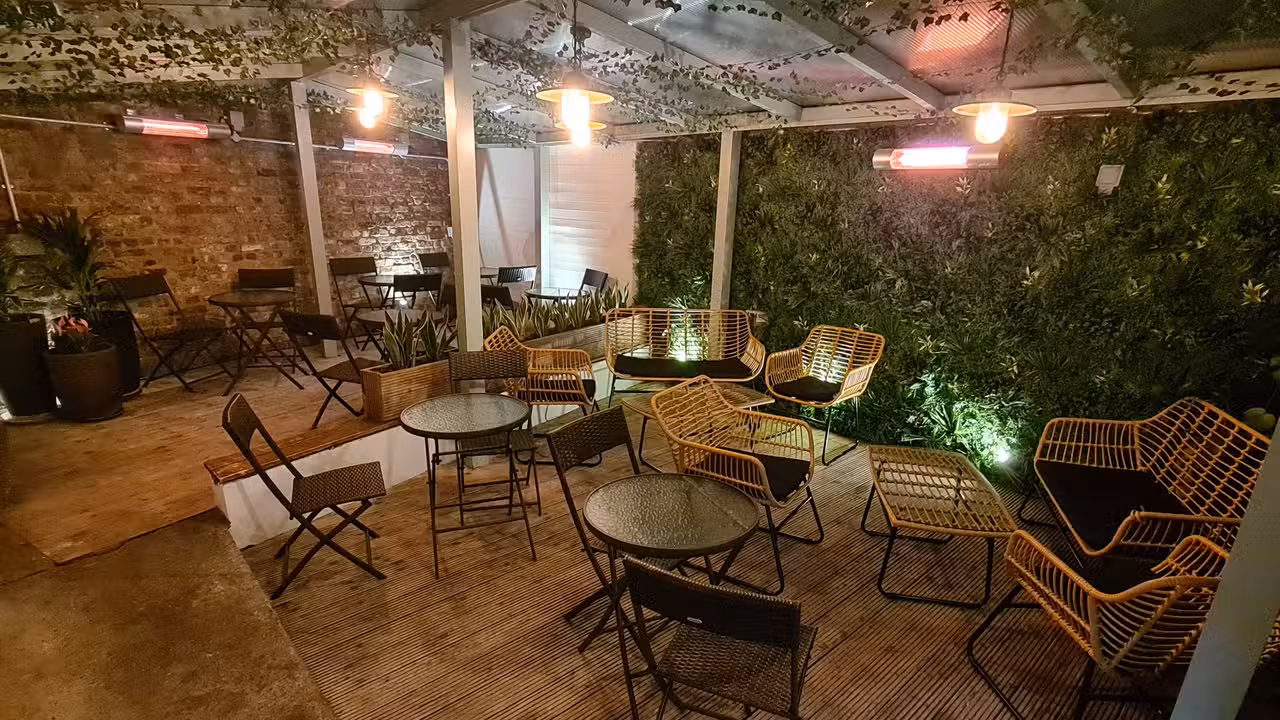 Binnenkant - UVA, London, Peckham