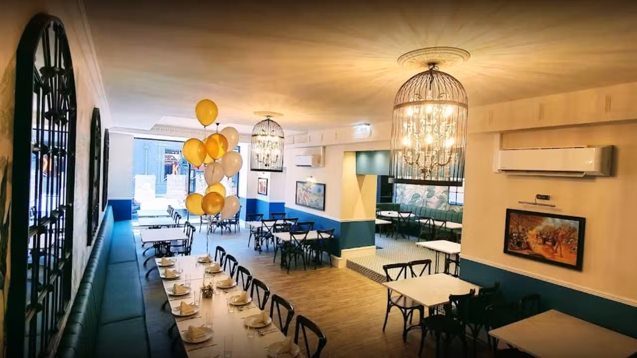 Guru Edinburgh - Contemporary dining hall - The Guru, Edinburgh, Midlothian