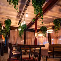 Foto von Babushka's - Hyde Park Restaurant