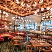 Una foto del restaurante Zou Zou's