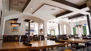 Una foto del restaurante THAVMA Mediterranean Grill