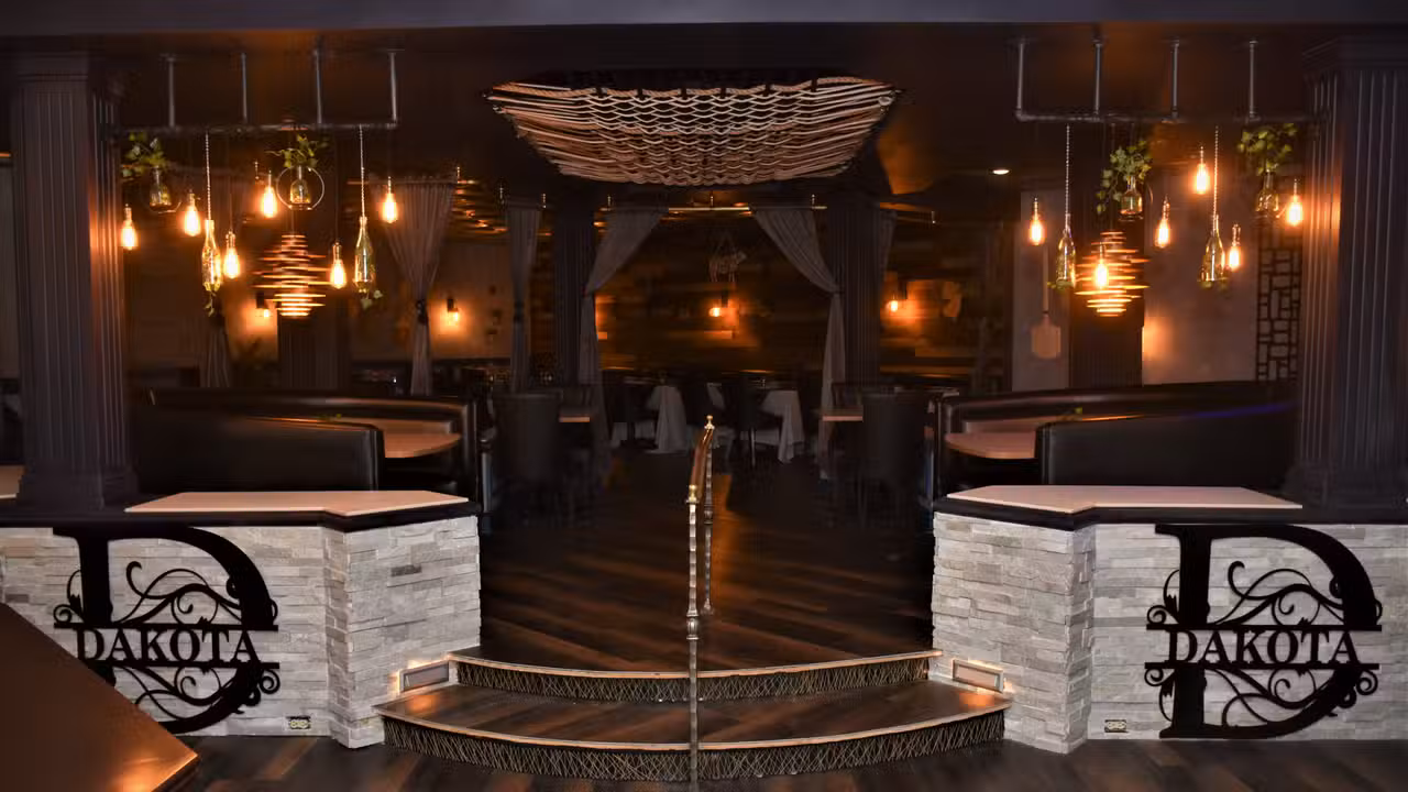 Binnenkant - Dakota Prime Steak and Sushi, Vineland, NJ
