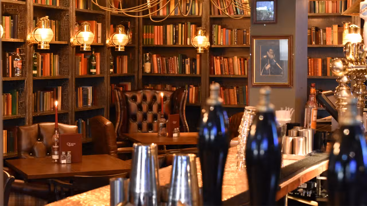 The Queens Arms - Edinburgh  Edinburgh