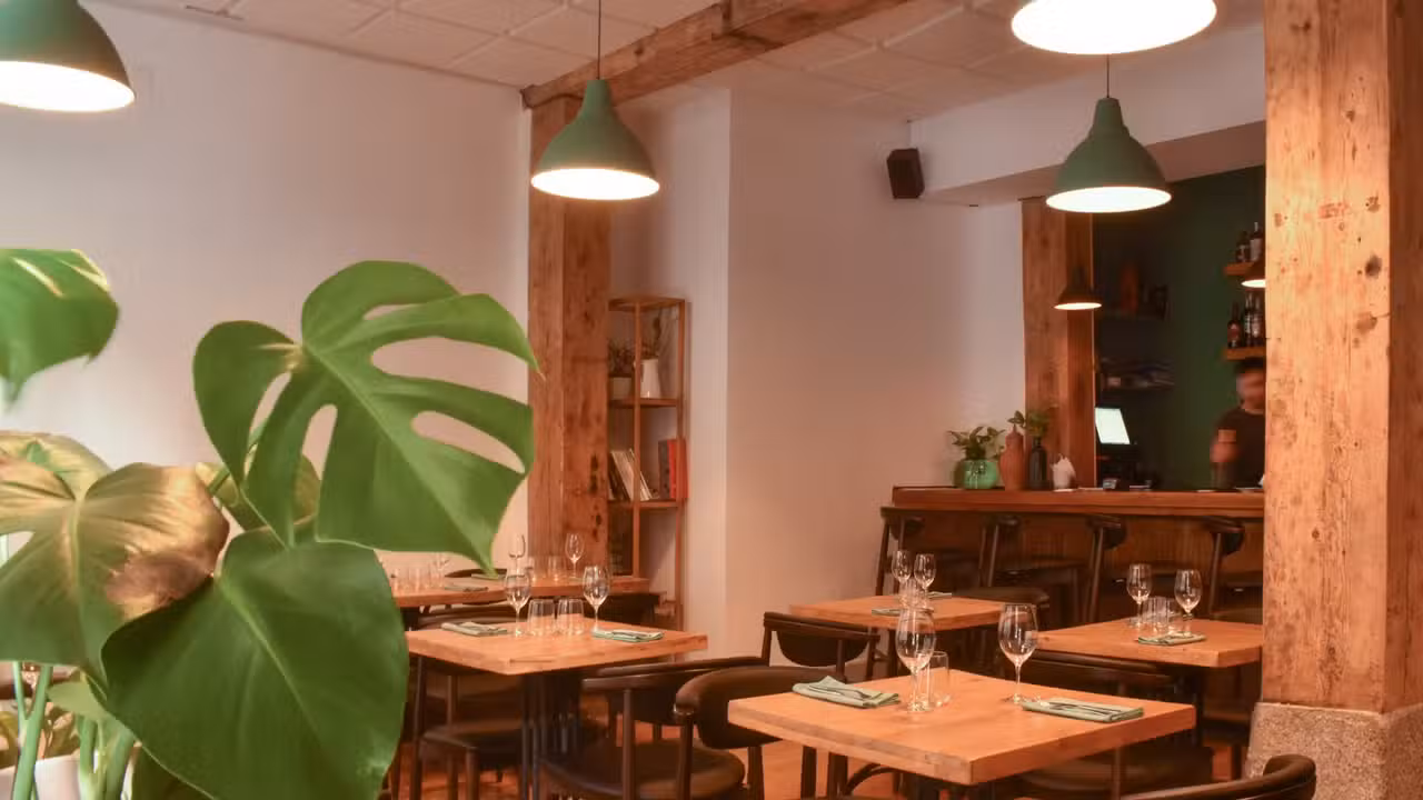 Interior - Cedrón Wine Bar, Madrid, Madrid