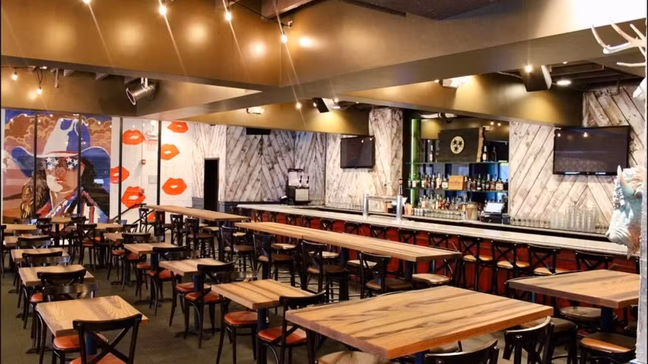 Interior - Nash Bar & Stage, Boston, MA