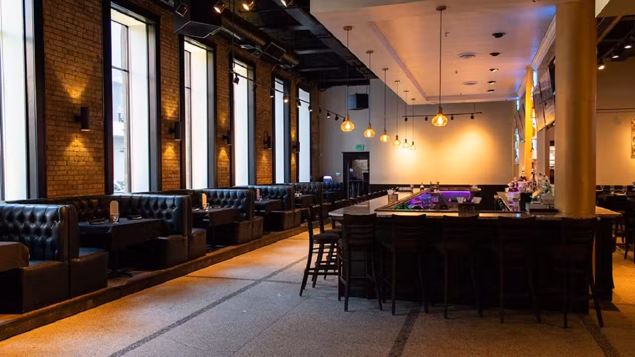Interior - Gold Room Restaurant & Lounge, Minneapolis, MN