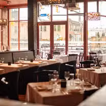 Una foto del restaurante Bacchus Wine Bar & Restaurant