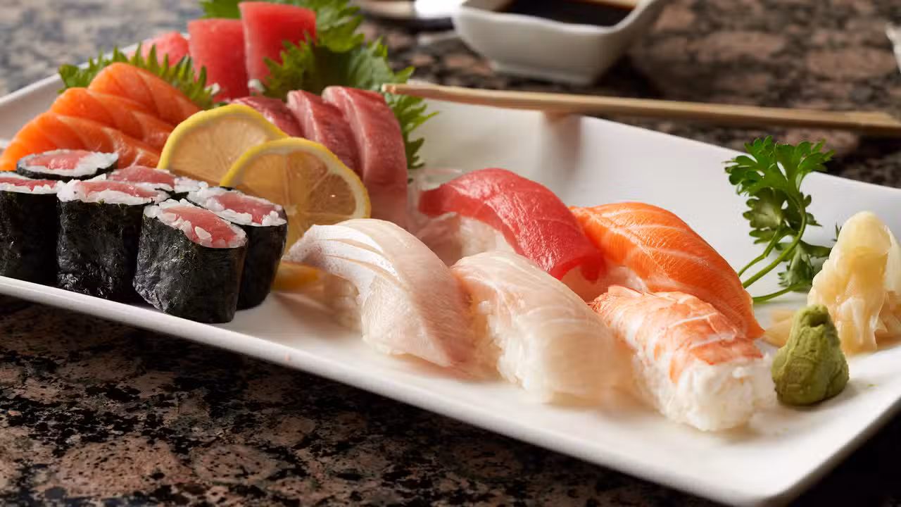 Eten - Fin's Sushi & Grill - Beacon Hill, Boston, MA