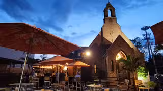 A photo of A Salute restaurant