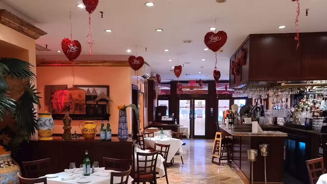 Interior - La Nonna, New York, NY